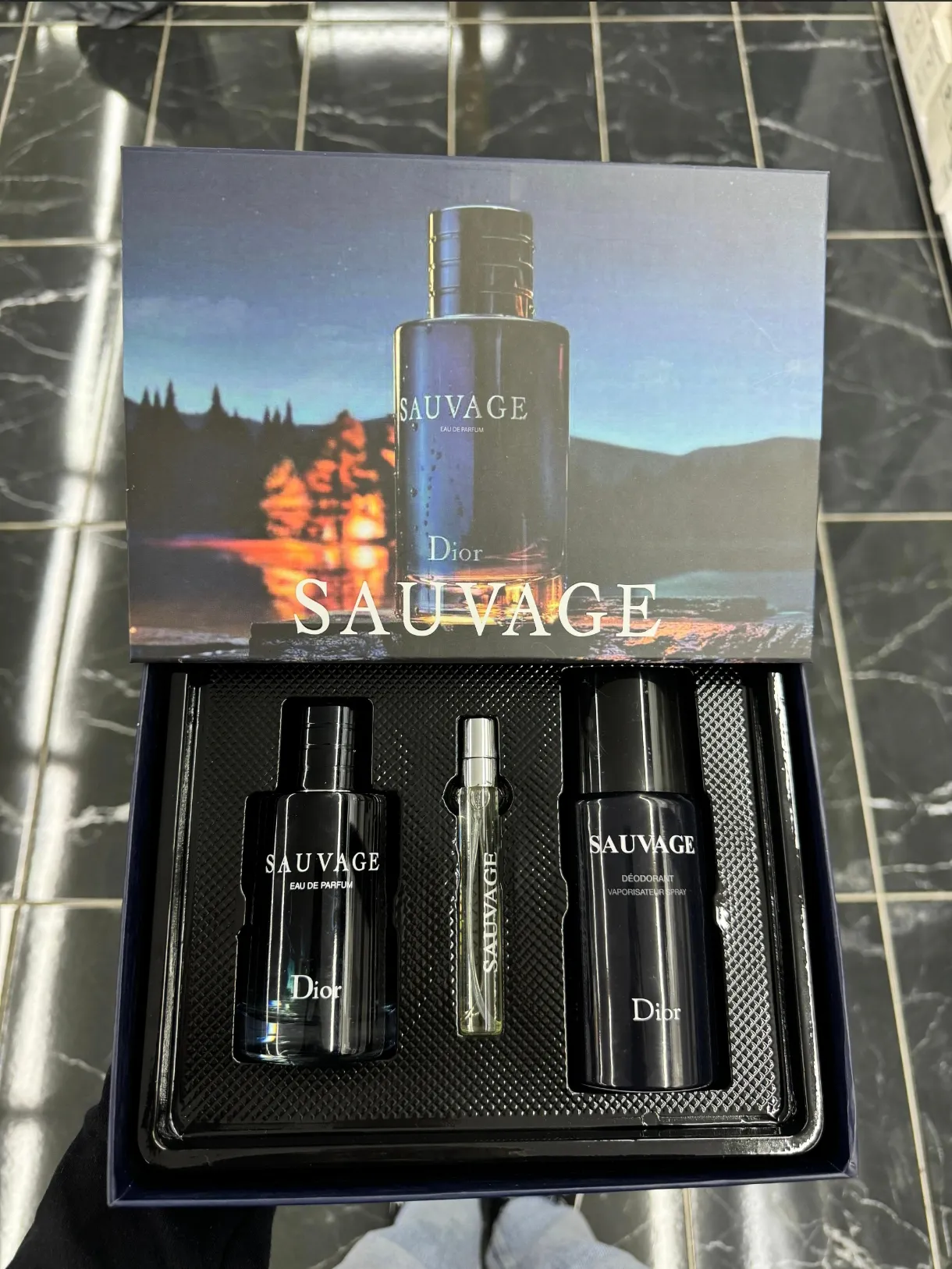 Dior Sauvage EDP Erkek Hediyelik Set - DSHSE